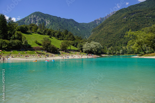Fototapeta Naklejka Na Ścianę i Meble -  Crystal clear alpine lake in Italy .