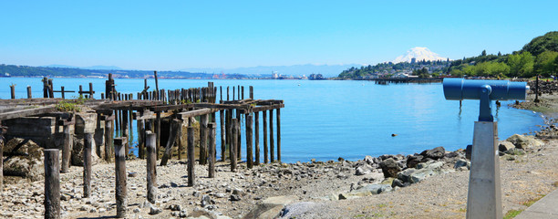Acrylglasbilder Stadt am Wasser Tacoma Pier am Ruston Way  © Iriana Shiyan