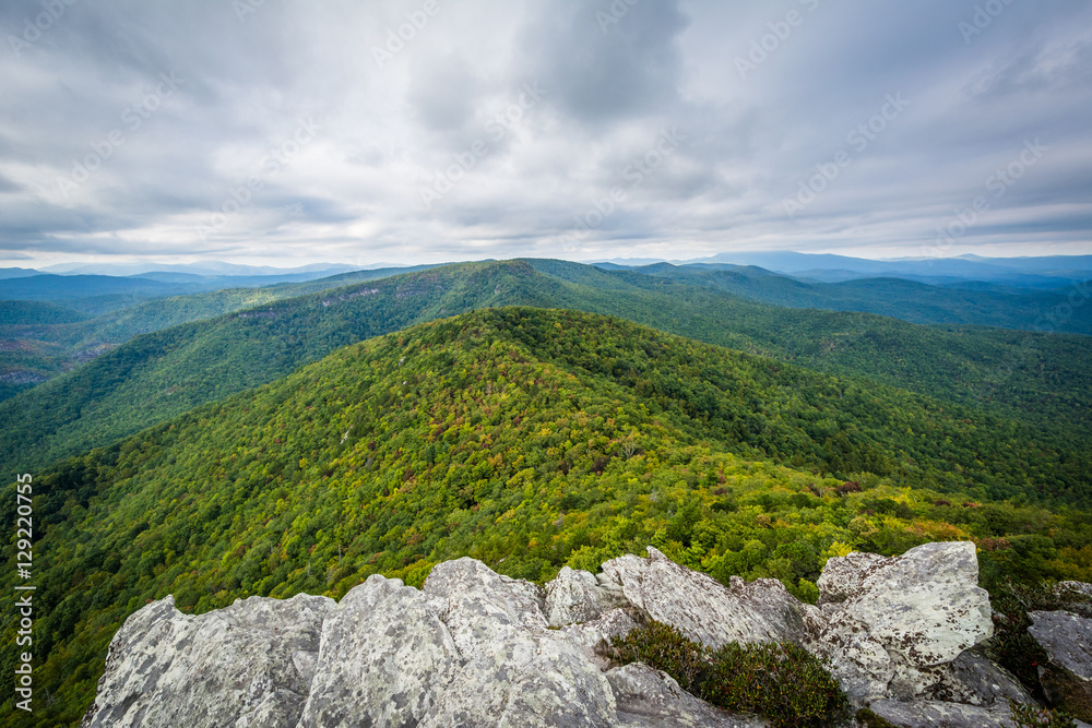 View of the Blue Ridge Mountains from Hawksbill Mountain, on the