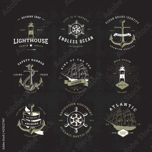 sail logo set invert