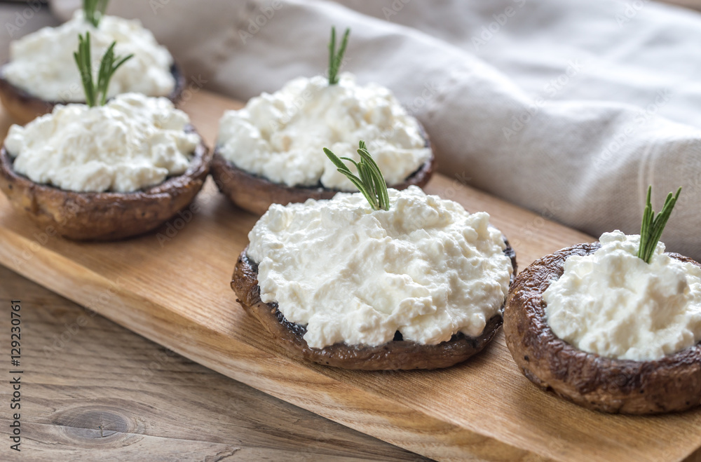 Baked mushrooms stuffed with cream cheese Baked mushrooms stuffed with cream cheese