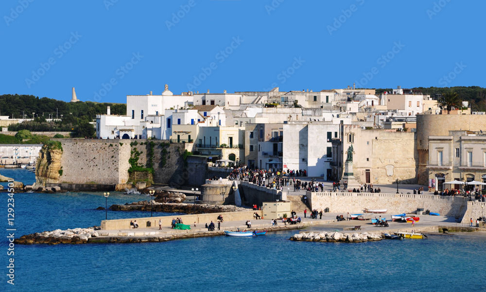Veduta della Città di Otranto sul mare
