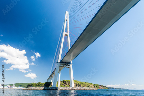 Мост на остров Русский. Владивосток, Приморский край.