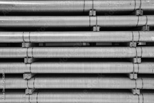 aluminum metal raw material in the form of long tubes