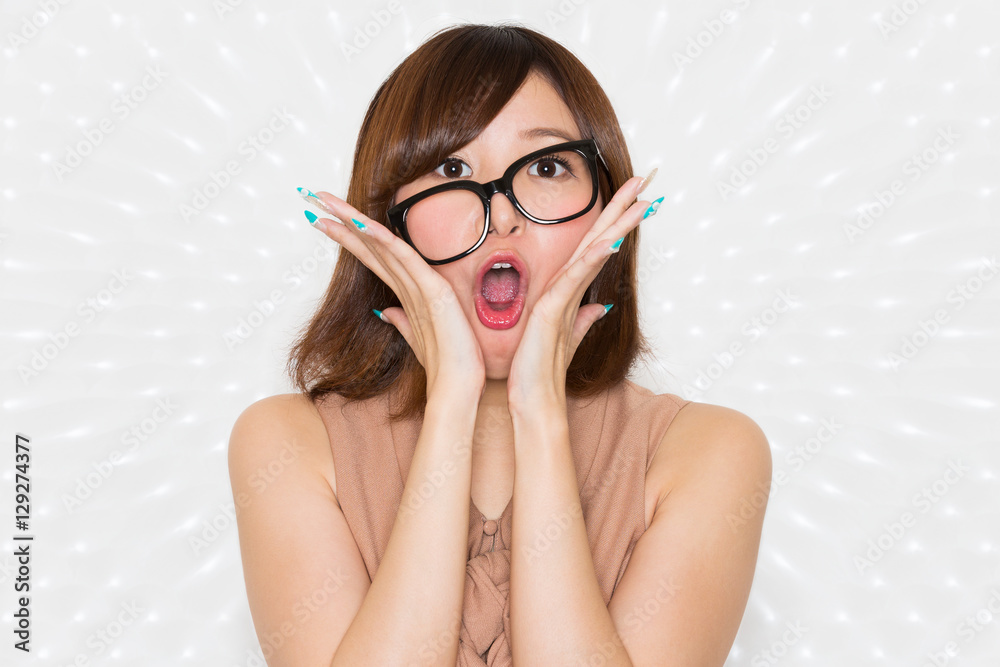 絶叫する女性 Stock 写真 Adobe Stock