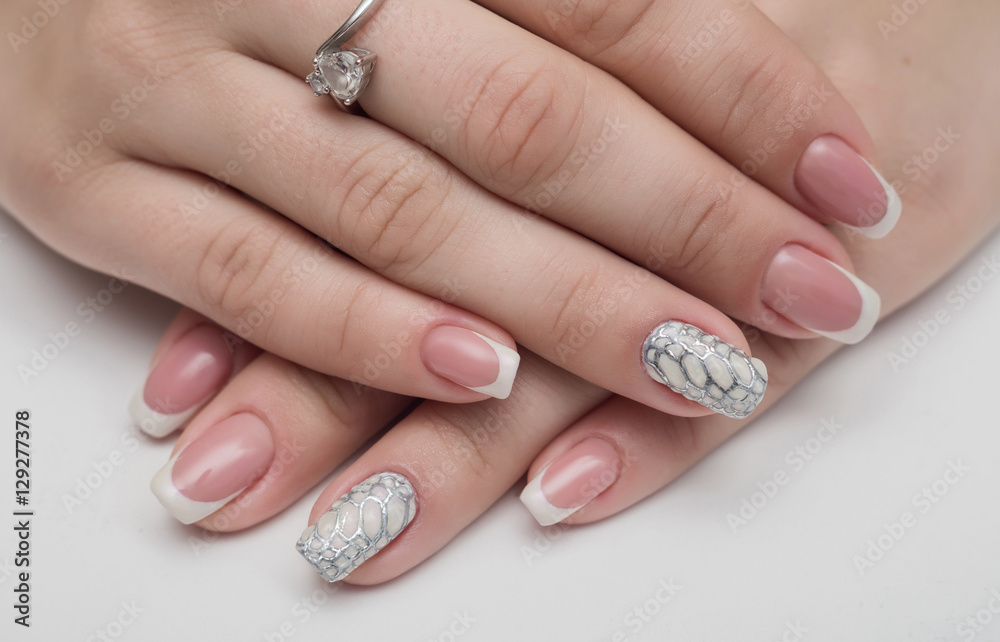 nails nails