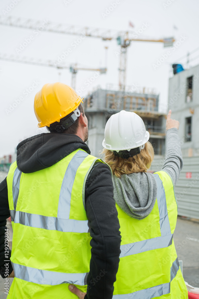 builder in hardhat builder in hardhat