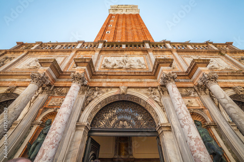 Cuadro en lienzo Il campanile di San Marco, Venezia, Italia
