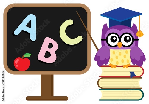 Stylized school owl theme image 1