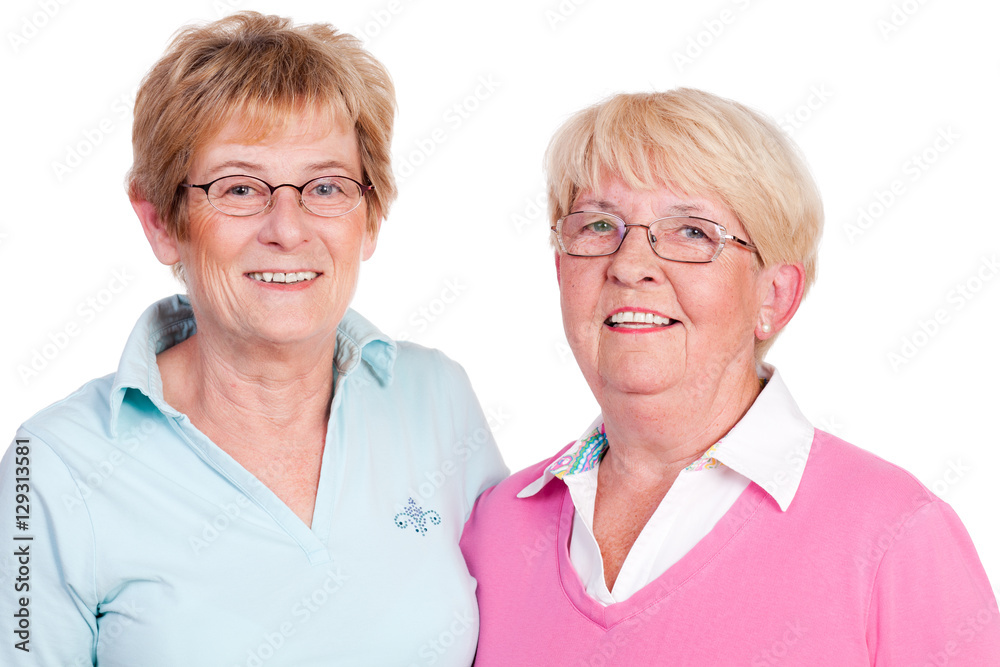 lächelnde seniorinnen