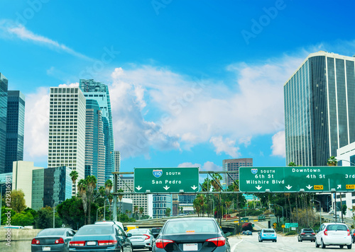 Traffic in 110 freeway in Los Angeles © Gabriele Maltinti