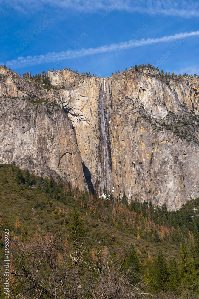 Mountain View, El Capitan, Yosemite Falls, Yosemite National Park, California, USA, America Mountain View, El Capitan, Yosemite Falls, Yosemite National Park, California, USA, America