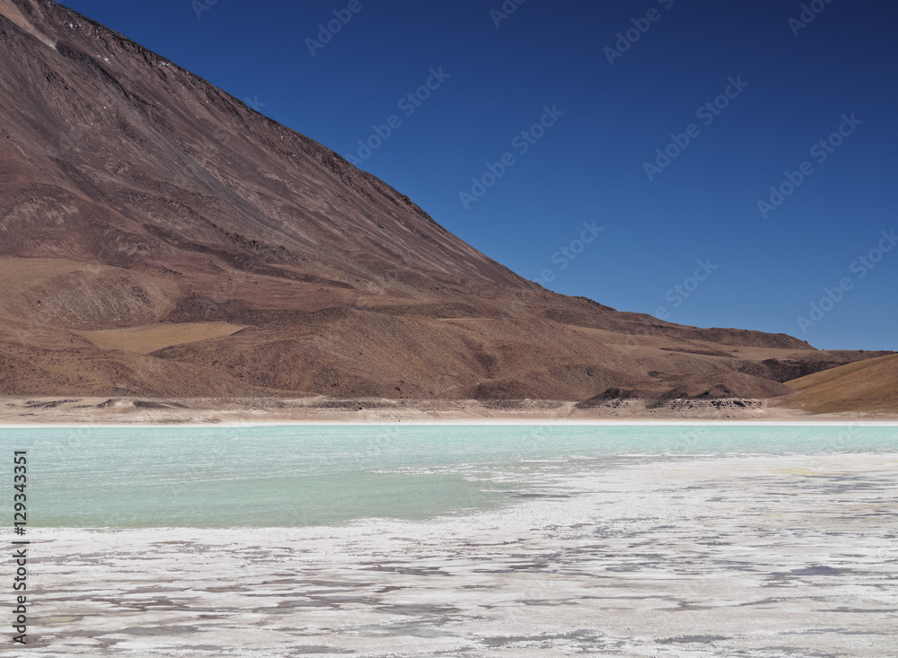 Bolivia, Potosi Departmant, Sur Lipez Province, Eduardo Avaroa Andean Fauna National Reserve, Landscape of the Laguna Verde.