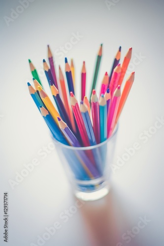 Цветные карандаши в стакане / Colored pensils in the glass