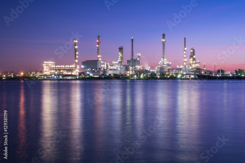 oil and gas refinery petrochemical factory