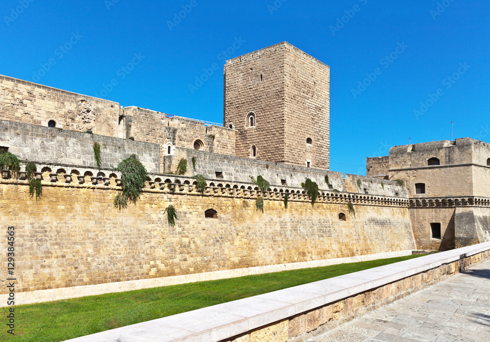 Medieval castle  in the Apulian city of Bari (Castello Normanno-Svevo, Swabian Castle), built in 1132 by King Roger II, Italy