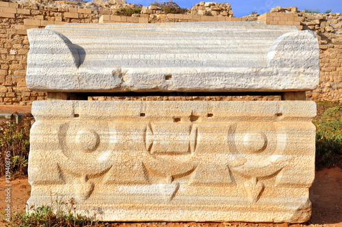 Ruinen der antiken Kreuzfahrerstadt Caesarea Maritima photo