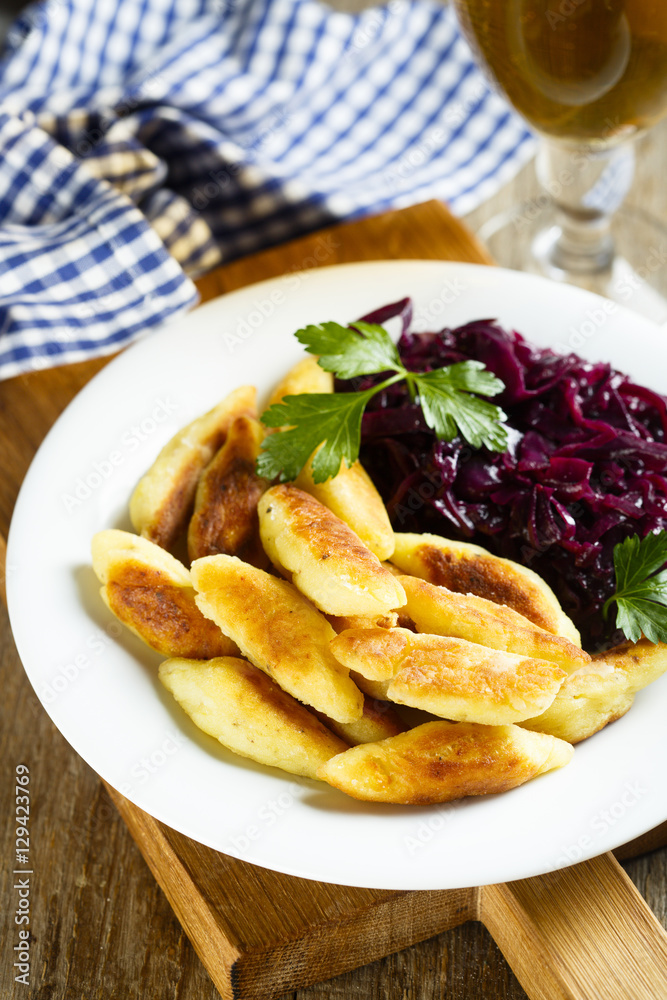 Red cabbage with potato gnocchi