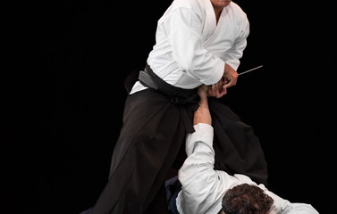 Ingelijste posters Vechtsport Aikido meester ontwapent tegenstander  © Federico Magonio