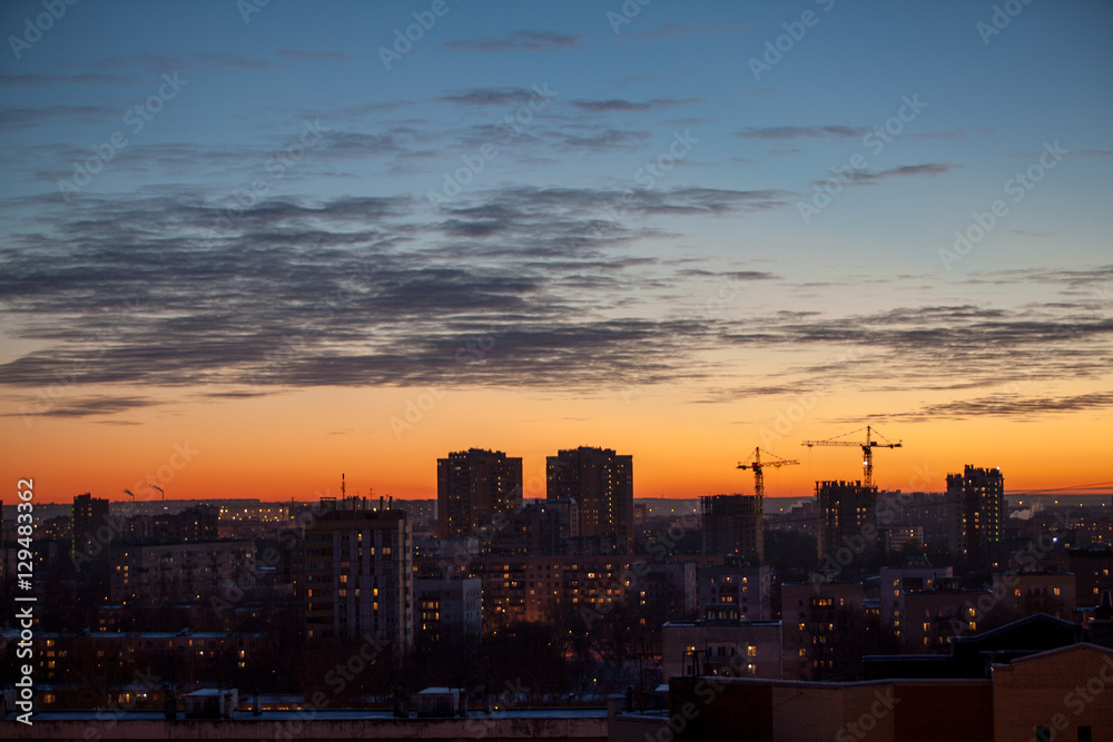 Fototapeta premium Sunset over sleeping residential district