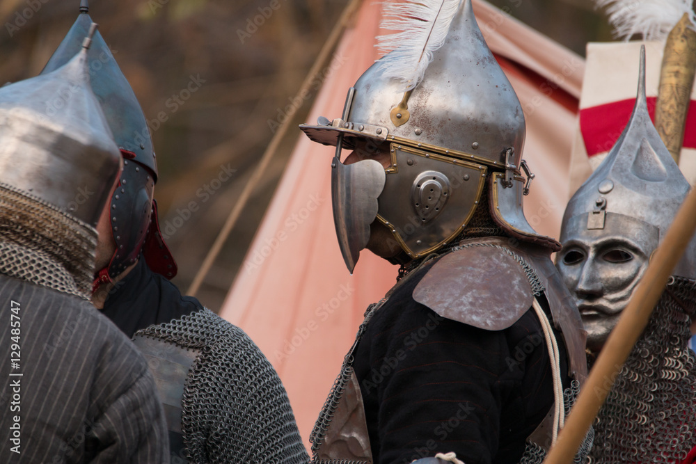 Naklejka premium Fighting medieval knights