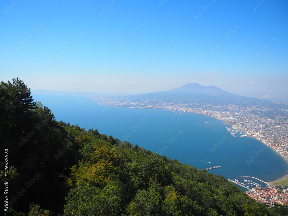 Golfo di Napoli visto dalla Funivia del Faito