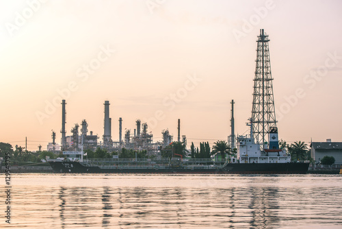 Some platform of oil refinery. © fasndee