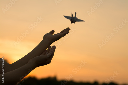 Quadro em tela Human hands open palm up