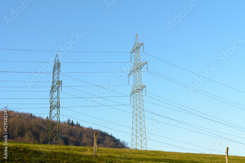 Strom vom Strommast für Stadt und Haushalt Gewerbe 