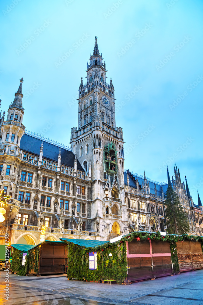 Overview of Marienplatz in Munich