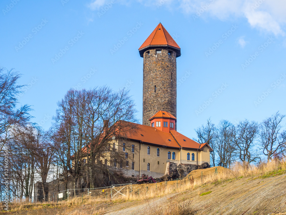 Fototapeta premium Schlossturm der Burg Auerbach