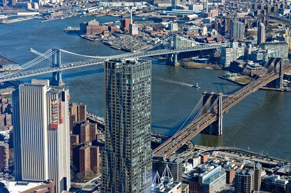 Obraz premium cityscape with bridge manhattan