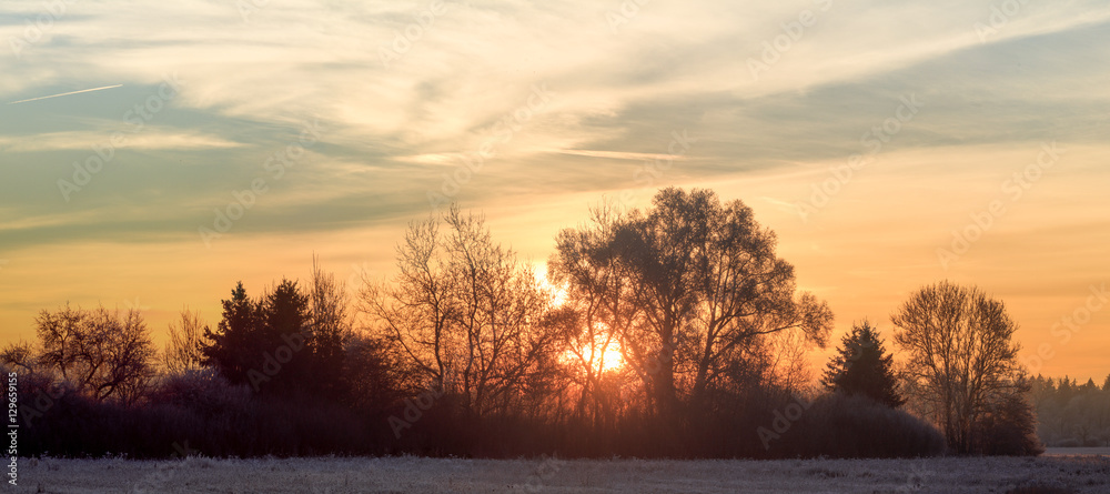 Winterlich verschneite Landschaft Winterlich verschneite Landschaft