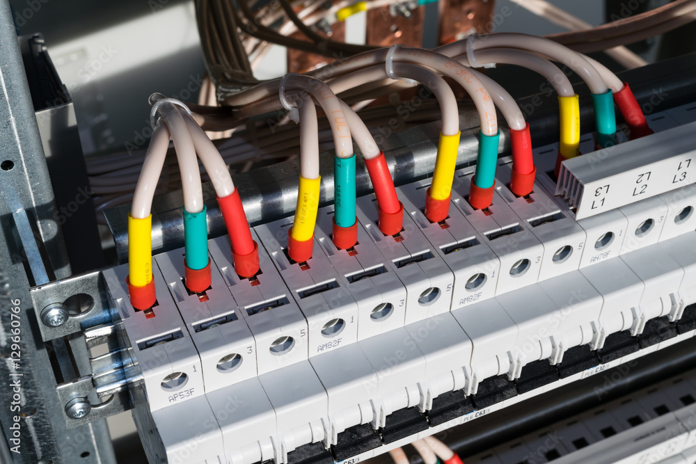 Connecting Cables With Cable Lugs To Circuit Breakers In The Electrical 