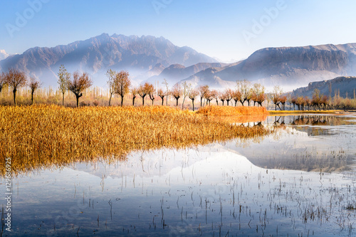 Katpana Lake photo