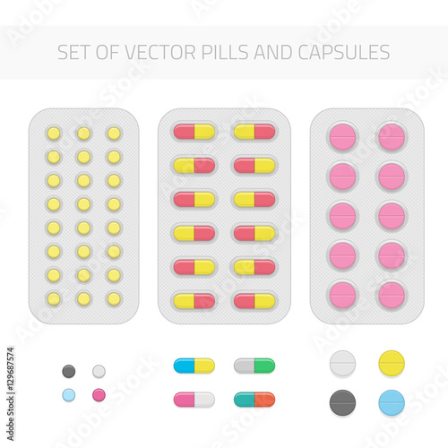 Set of vector pills and capsules.