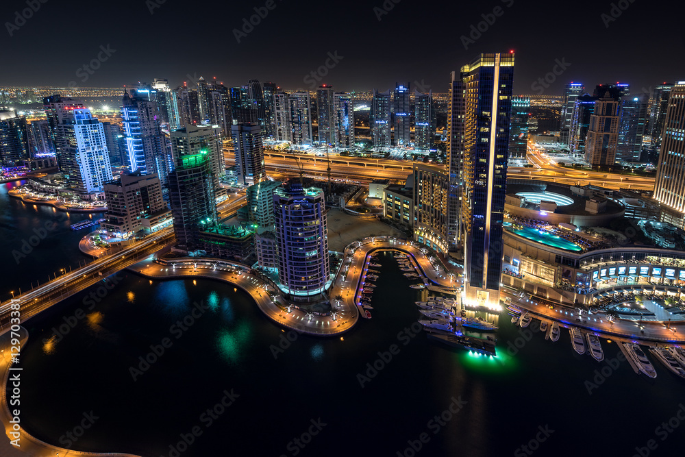 Fototapeta premium The Dubai Marina in the UAE