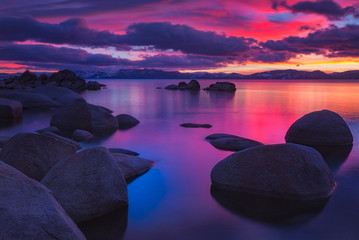 Papier peint photo Prune Northe Lake Tahoe Sunset  © adonis_abril