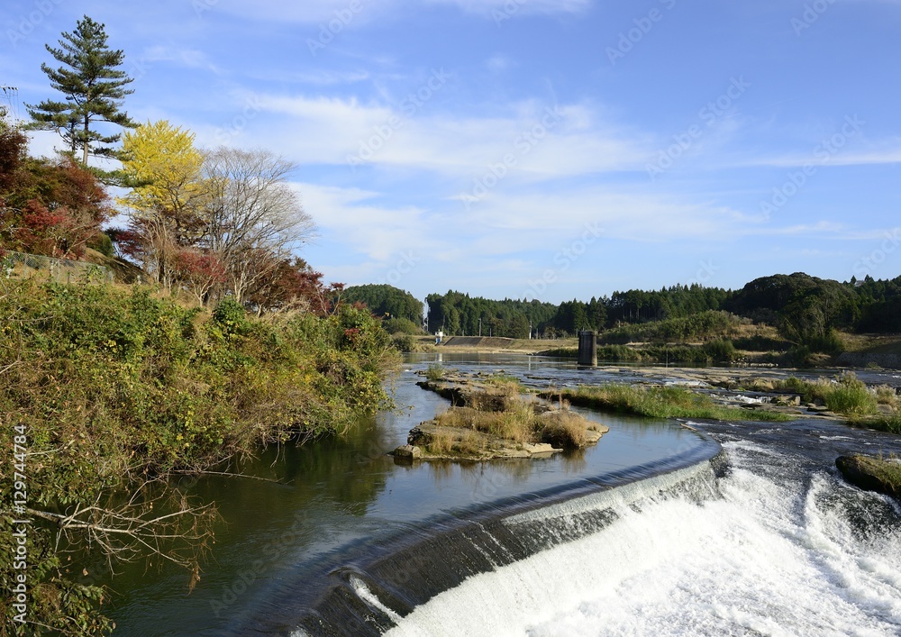 紅葉の曽木の滝