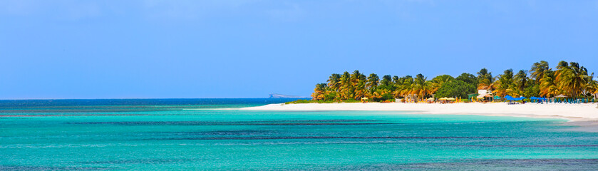 Fototapete Karibik Panorama der Insel Anguilla  © Aleksei Potov