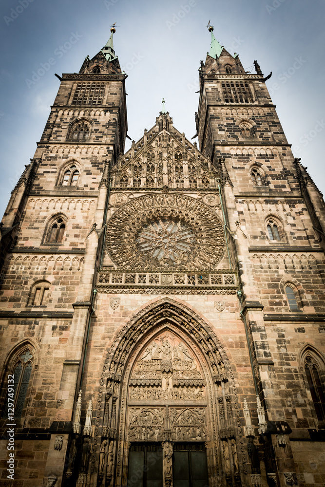 Fototapeta premium St. Lorenz church, Nuremberg, Germany