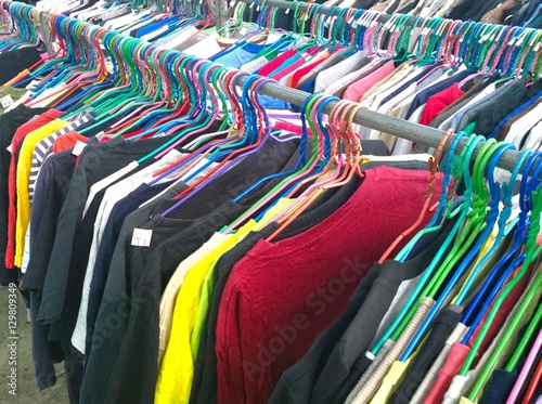  The Secondhand clothes in the market