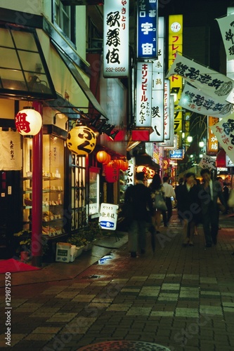 Street scene at night, Shinjuku, Tokyo, Japan
