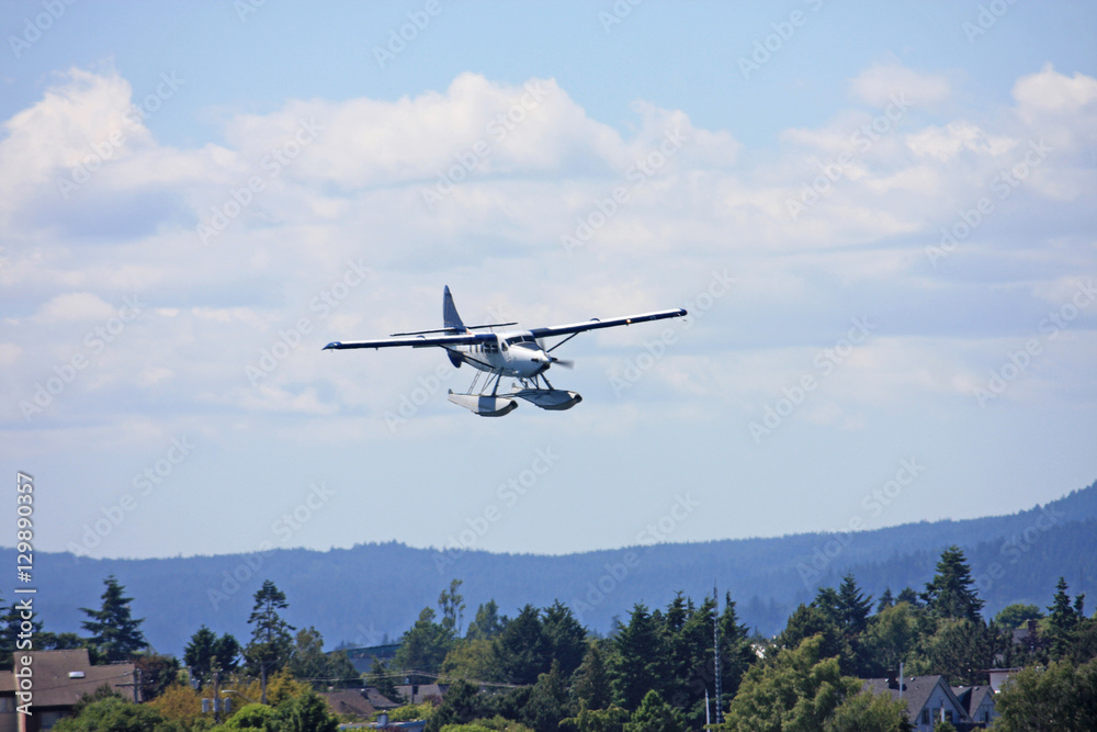 Seaplane approaching landing Seaplane approaching landing