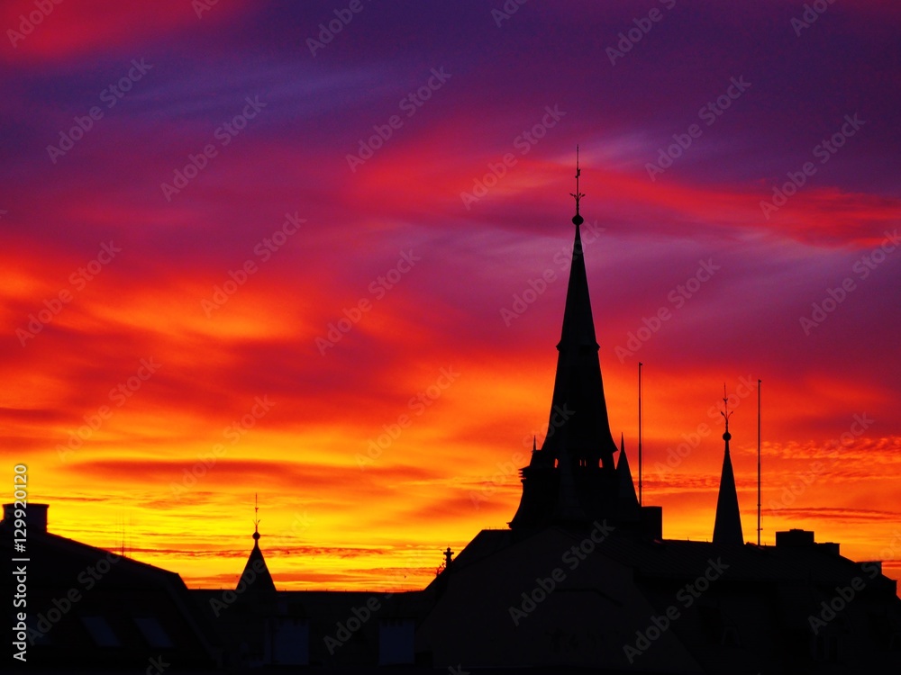 Grudniowy zachód słońca nad miastem, Wrocław - Polska