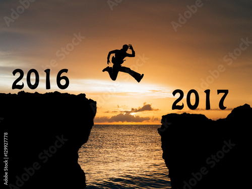 Man jump between 2016 and 2017 years