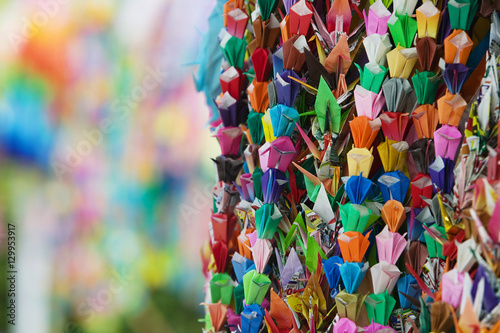 Tablou pe pânză Japan Hiroshima Peace Memorial Park colorful paper cranes close-up