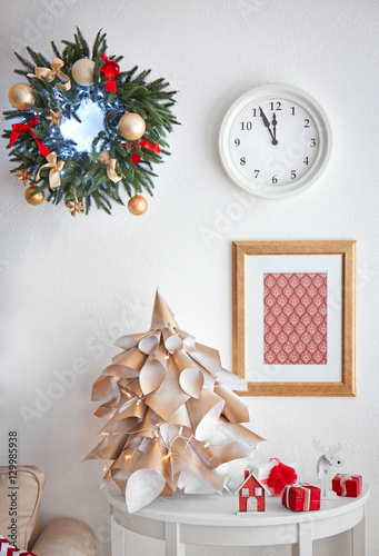 Handmade Christmas tree on ...