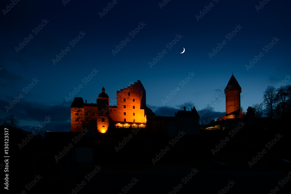 Burg Clam Nachtaufnahme