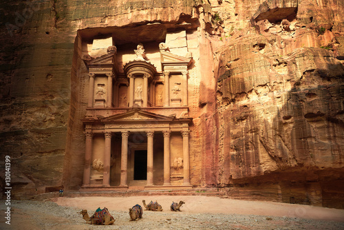 Al Khazneh - the treasury, ancient city of Petra, Jordan